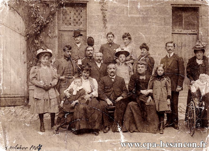 4-10-1907 - Noces d'argent de mes Parents à Besançon (Photo de Mme J. Monjardet)
